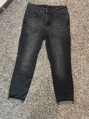 Judy Blue Boyfriend Fit Black Wash Cuffed Stretch Jeans Women’s Size 5/27